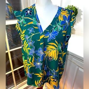 St. Tropez Flutter Sleeve Blouse Sleeveless Lightweight Green Tropical Floral L